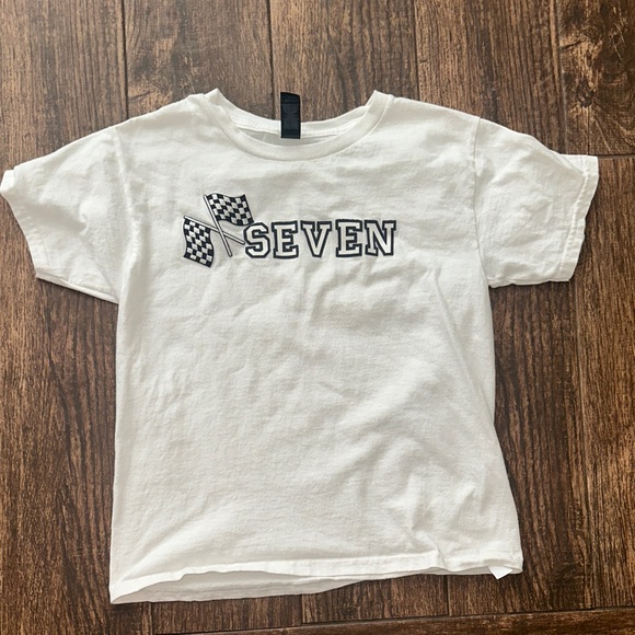 Gildan Other - Seven Kids Birthday Shirt White Graphic Tee Racing Flags 7 Party